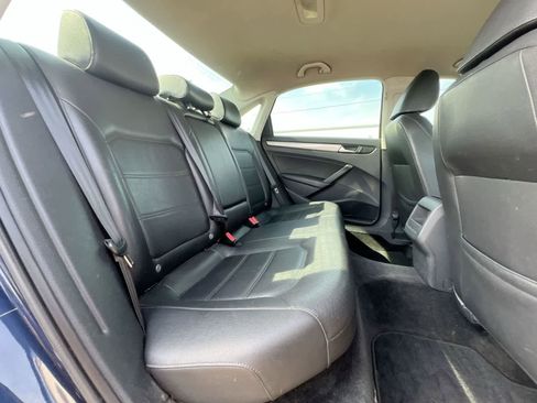 Used 2015 Volkswagen Passat 1.8T Wolfsburg Edition FWD image 19