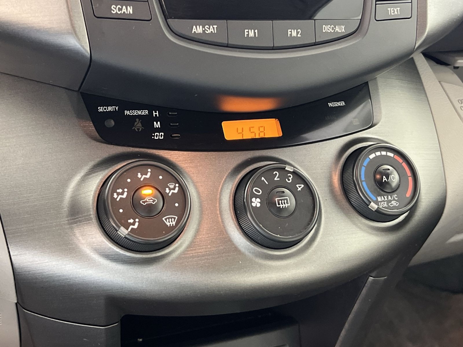 Used 2011 Toyota RAV4 4WD w/ Base L4 Extra Value Pkg image 19