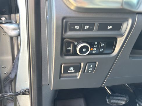 Used 2023 Ford F150 Lariat w/ Trailer Tow Package AWD/4WD image 21