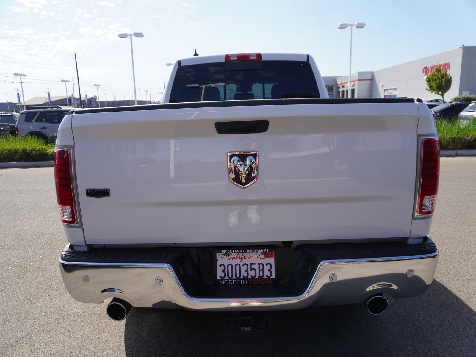 Used 2019 RAM 1500 Laramie w/ Convenience Group RWD image 12