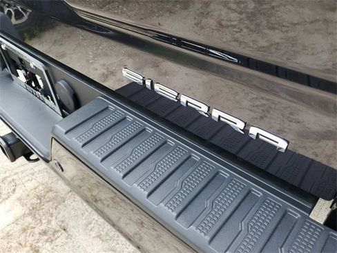 New 2026 GMC Sierra 1500 Denali w/ Denali Reserve Package image 7