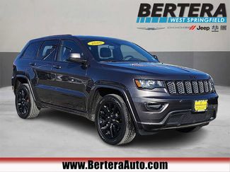Used 2020 Jeep Grand Cherokee Altitude video 1