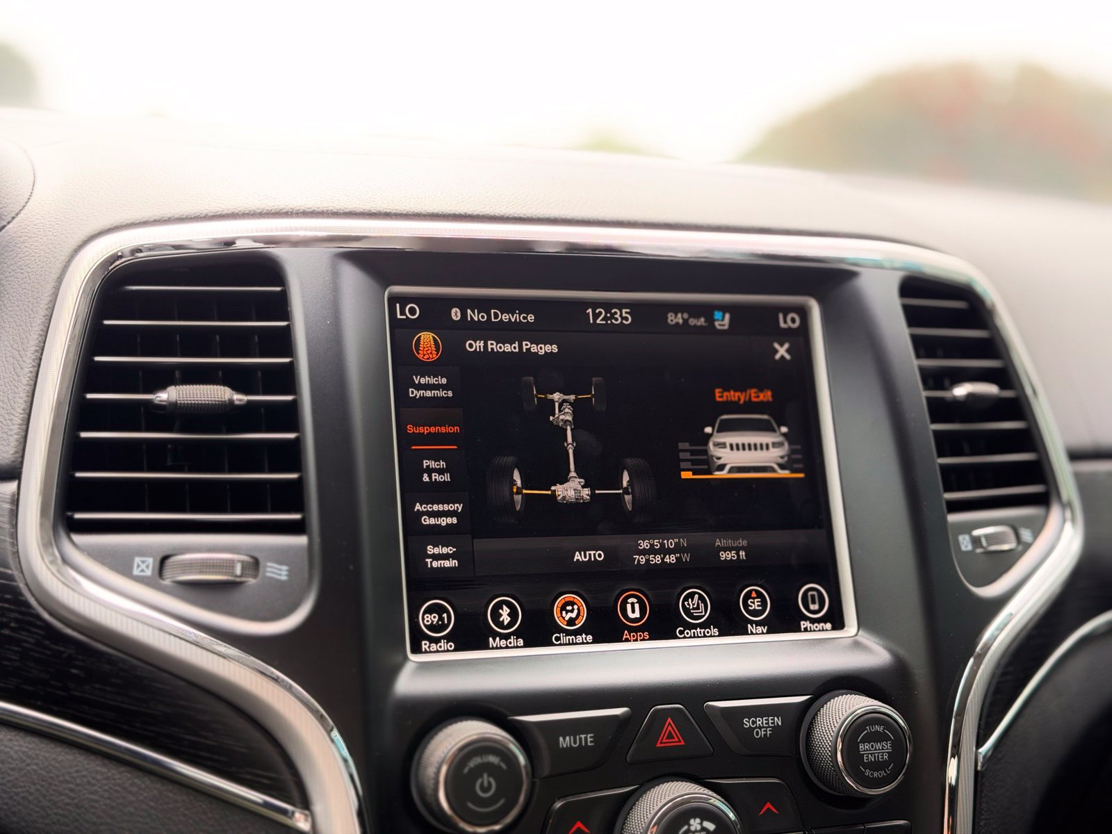 Used 2018 Jeep Grand Cherokee Summit w/ Platinum Series Group AWD/4WD image 60