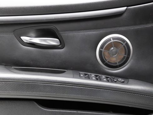 Used 2013 BMW M3 Convertible image 53