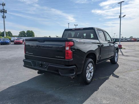 Used 2022 Chevrolet Silverado 1500 Custom image 8