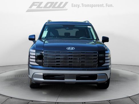 New 2026 Hyundai Palisade SEL Premium FWD image 2