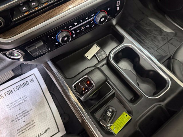 Used 2024 Chevrolet Silverado 1500 RST w/ Redline Edition AWD/4WD image 32