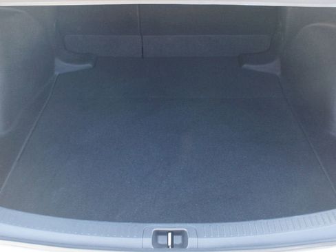 Used 2025 Toyota Corolla XLE FWD image 17