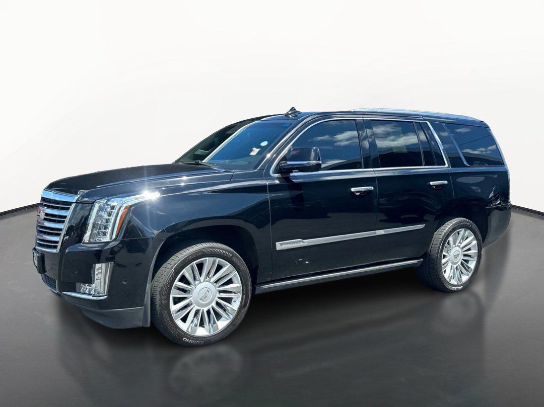Used 2017 Cadillac Escalade Platinum AWD/4WD image 7