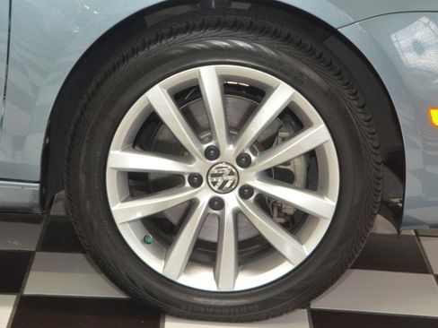 Used 2015 Volkswagen Eos Komfort FWD image 14
