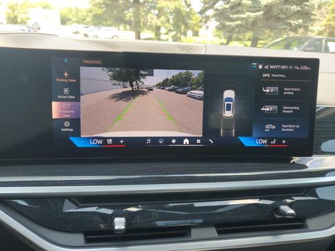 Certified 2024 BMW X5 xDrive40i w/ M Sport Package AWD/4WD image 19