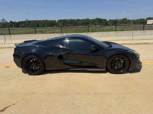 Used 2024 Chevrolet Corvette Z06 w/ Battery Protection Package RWD image 27