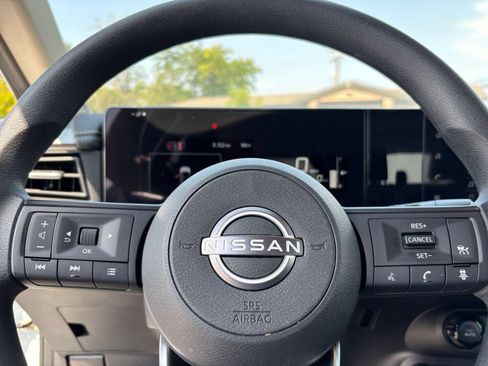 Used 2026 Nissan Kicks SV w/ Cold Weather Package FWD image 27