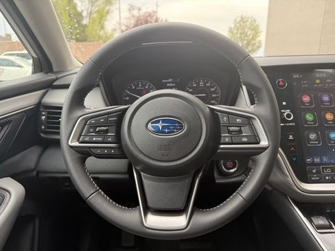 Used 2025 Subaru Outback Premium w/ Popular Package #1A image 8