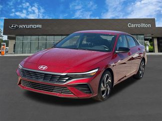 Used 2025 Hyundai Elantra Sport video 1