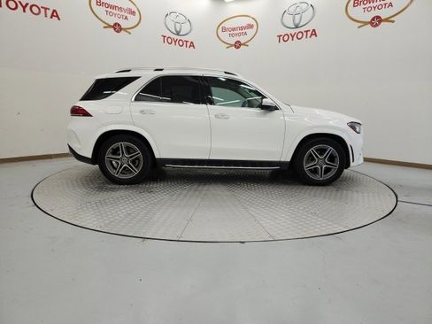 Used 2022 Mercedes-Benz GLE 350 4MATIC image 3