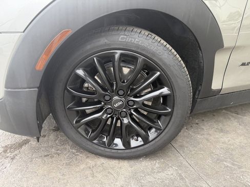 Used 2020 MINI Cooper Clubman S w/ Storage Package image 5