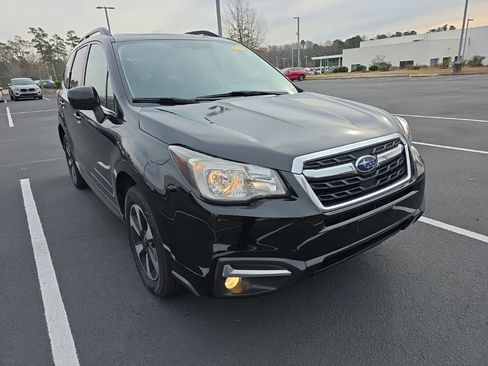 Used 2017 Subaru Forester 2.5i Limited w/ Popular Package #2 image 11