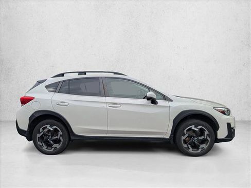 Used 2022 Subaru Crosstrek 2.5i Limited w/ Moonroof Package 2 image 4