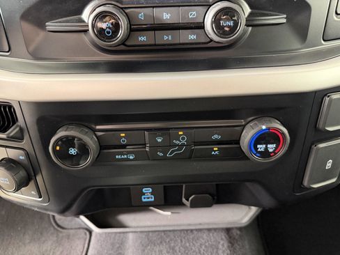 Used 2023 Ford F150 XLT AWD/4WD image 22