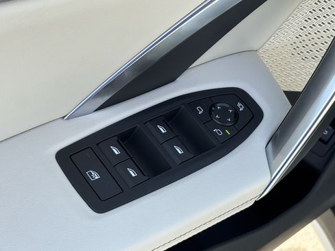 New 2027 BMW X1 xDrive28i AWD/4WD image 15