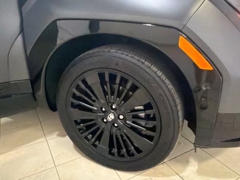Used 2025 Hyundai Santa Fe Calligraphy AWD/4WD image 32