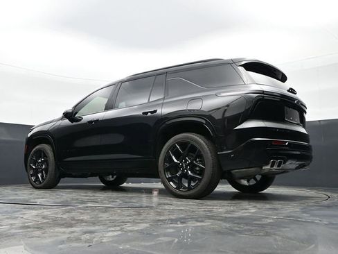 Used 2024 Chevrolet Traverse RS image 48