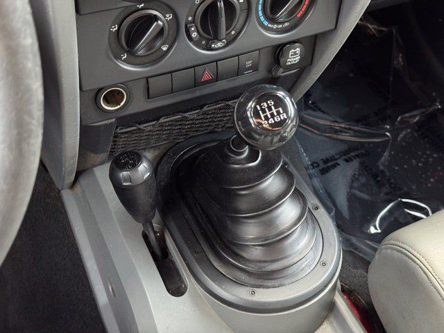 Used 2009 Jeep Wrangler X AWD/4WD image 12