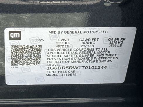 Used 2026 Cadillac CT5 V w/ Platinum Package RWD image 30