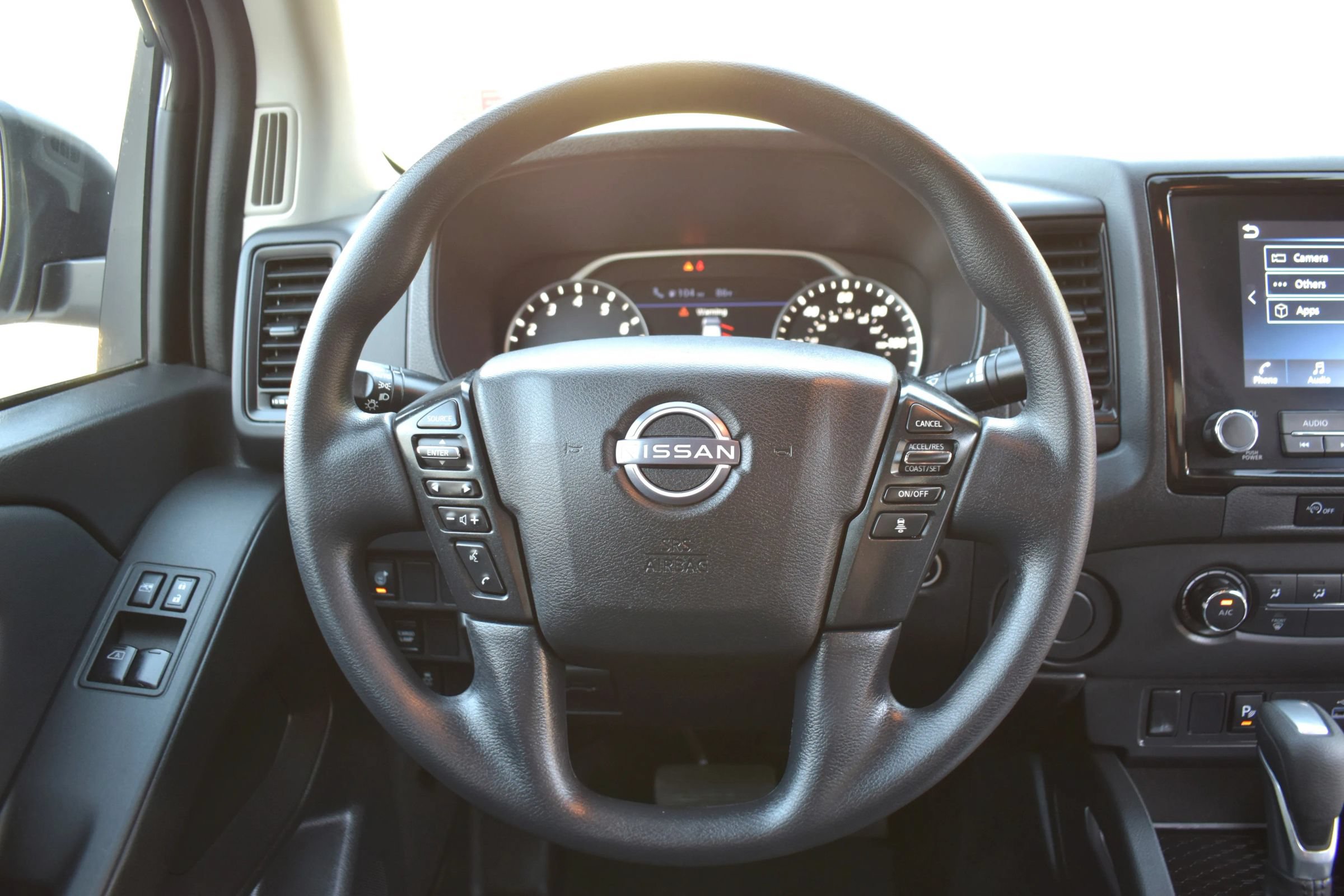 Used 2024 Nissan Frontier S w/ Technology Package RWD image 14