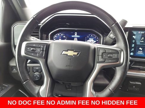 Used 2024 Chevrolet Silverado 2500 LT AWD/4WD image 25