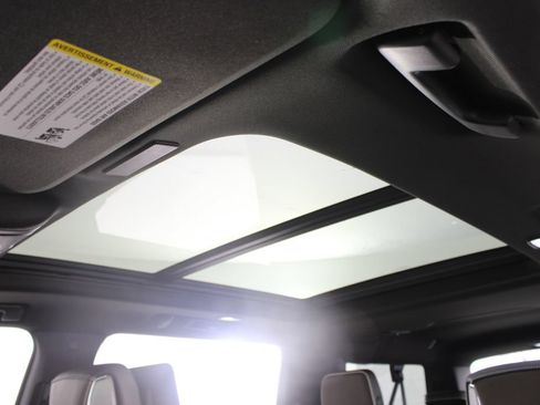 New 2026 GMC Yukon XL Denali Ultimate AWD/4WD image 12