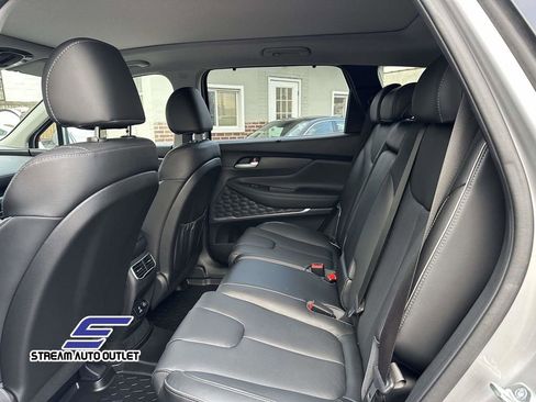 Used 2023 Hyundai Santa Fe Limited w/ Cargo Package image 12
