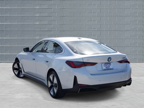 Certified 2025 BMW i4 xDrive40i image 3