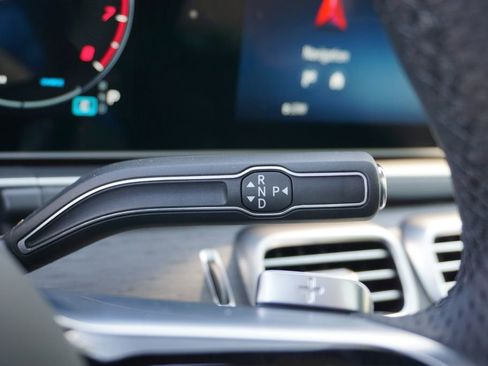 New 2026 Mercedes-Benz GLS 450 4MATIC image 26