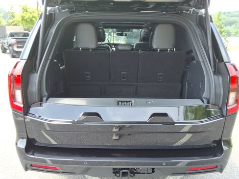 Used 2026 Ford Expedition Tremor AWD/4WD image 18