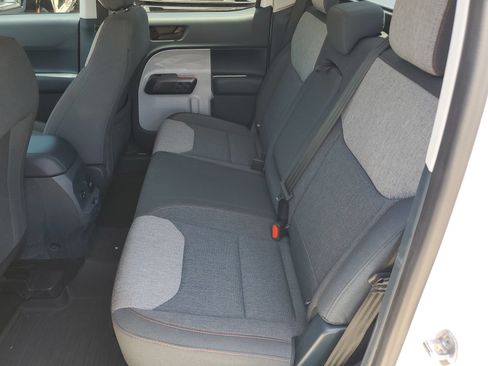 Used 2024 Ford Maverick XLT w/ XLT Luxury Package FWD image 10