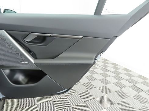 New 2026 BMW i5 eDrive40 w/ M Sport Package image 27