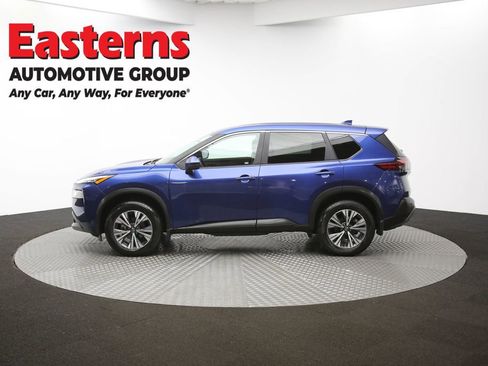 Used 2022 Nissan Rogue SV image 58