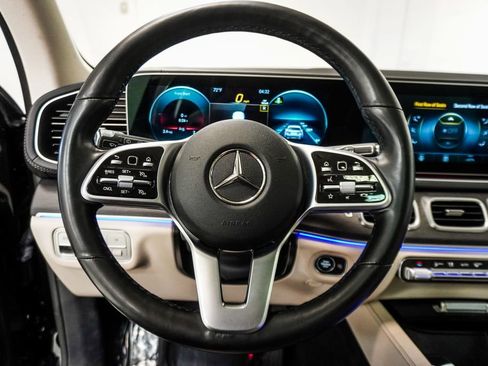 Used 2022 Mercedes-Benz GLS 450 4MATIC w/ Warmth & Comfort Package image 14