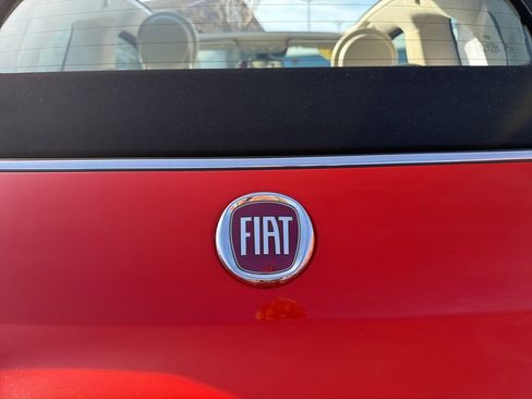 Used 2018 FIAT 500 Pop image 10