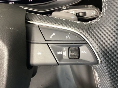 New 2026 Audi SQ8 Prestige image 31