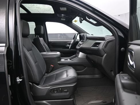 Used 2022 Chevrolet Tahoe LT w/ Luxury Package AWD/4WD image 31