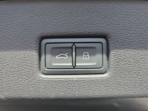 Used 2023 Audi A7 3.0T Prestige w/ Luxury Package image 13