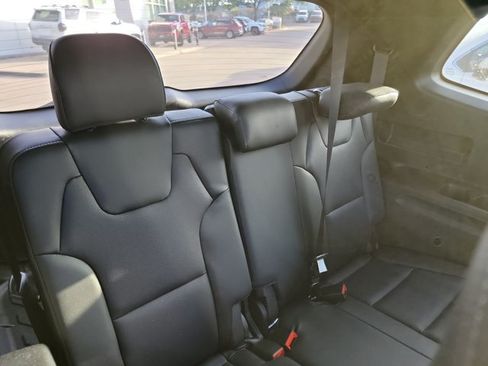 Used 2024 Kia Telluride SX X-Pro AWD/4WD image 17