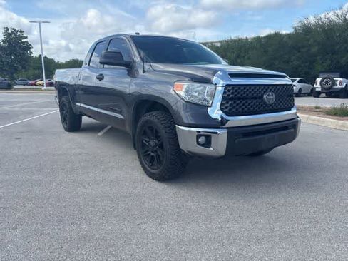 Used 2018 Toyota Tundra SR5 RWD image 7