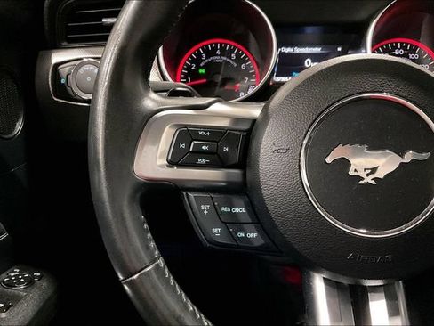 Used 2020 Ford Mustang GT w/ Equipment Group 301A RWD image 18