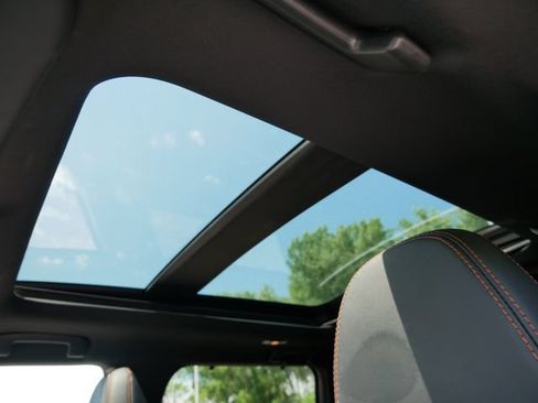 Used 2024 Mitsubishi Outlander SEL AWD/4WD image 27
