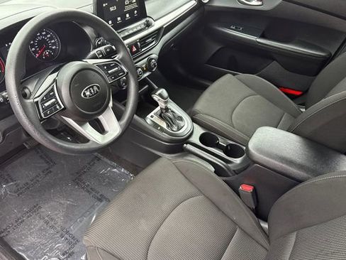 Used 2020 Kia Forte LXS image 10