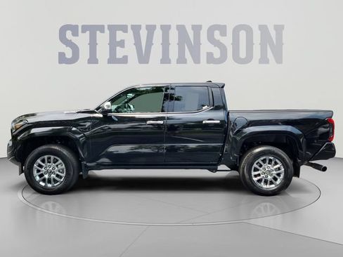 Certified 2025 Toyota Tacoma Limited AWD/4WD image 2